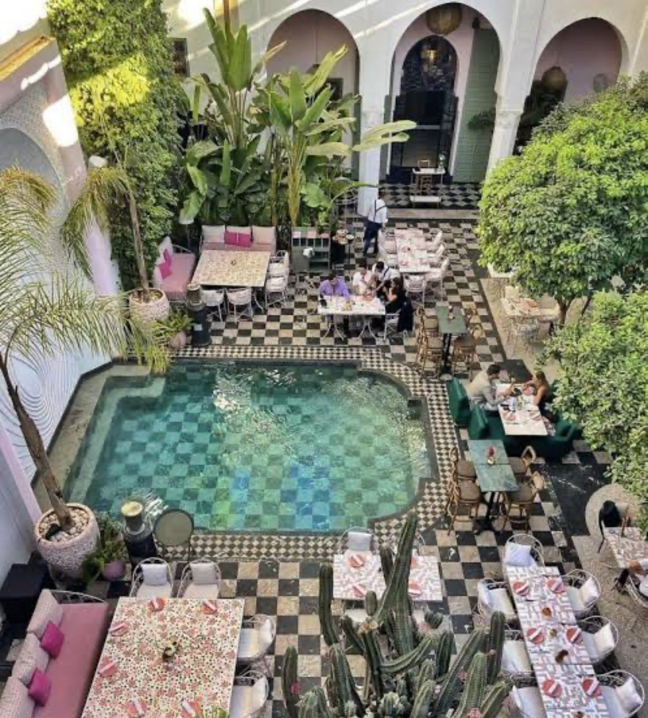 Jardins du Lotus - Traditional architecture